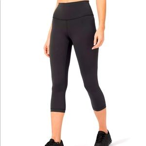 Lulu Lemon crop 22 leggings